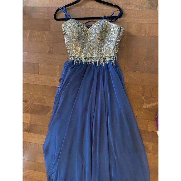 Glow Dress Embellished Bodice Chiffon sweatheart in blue gown size 6 - Picture 9 of 11